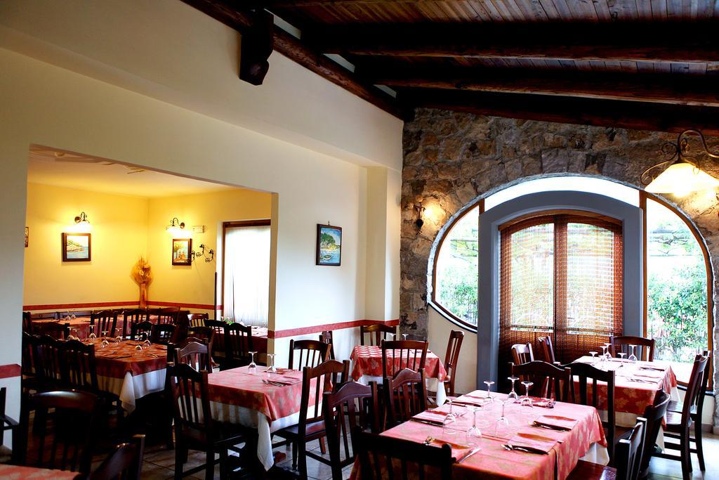 Il Raduno Villa Tramonti Exterior photo